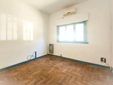 VENTA-CASA 5 AMB CON PATIO/TERRAZA-VERSALLES-185m²