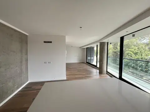 Espectacular Piso Exclusivo en Venta de Tres Dormitorios Con Cochera