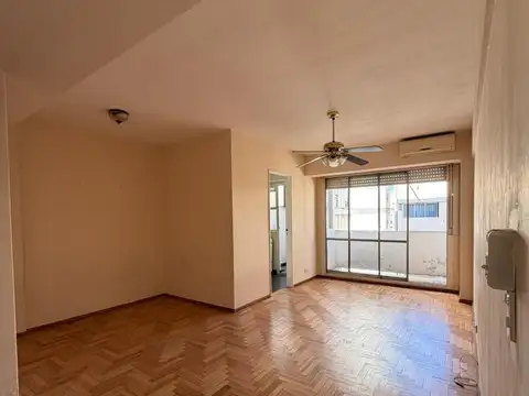 Departamento en Alquiler en Once, $ 550.000