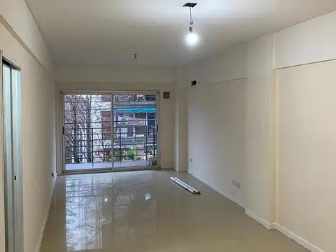 Departamento en alquiler en Liniers.