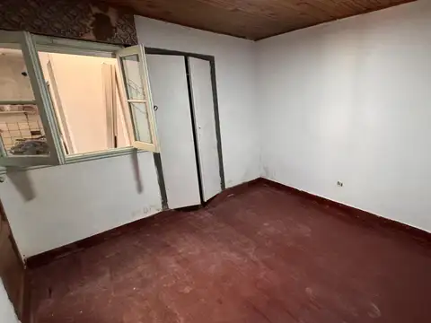 Depto Tipo Casa en Venta en Mataderos, USD 58.000
