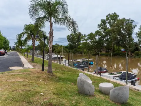 Casa  en Venta en Vila Marina I, Villanueva, Tigre