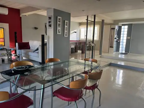 ALQUILER CASA 4 AMBIENTES B.SANTA RITA SAN ISIDRO