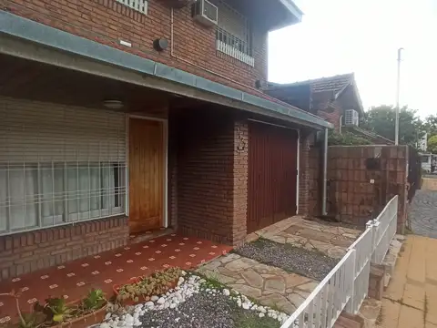 Casa en Alquiler en Martinez, $ 2.500.000
