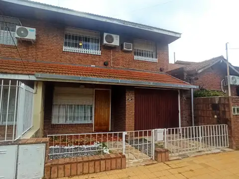 Casa en alquiler en Martinez