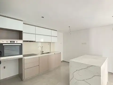 Departamento 4 ambientes con 3 baños