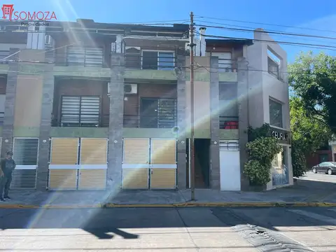 PH en alquiler en Villa Luro CON COCHERA 