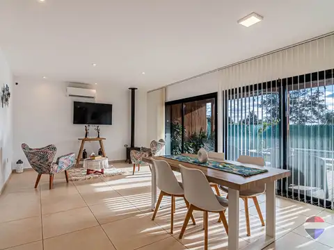 CASA EN VENTA EN LA PLATA