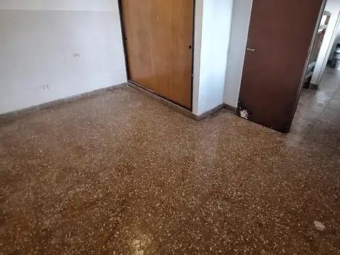 Depto Tipo Casa en Alquiler en Villa Maipu, $ 450.000