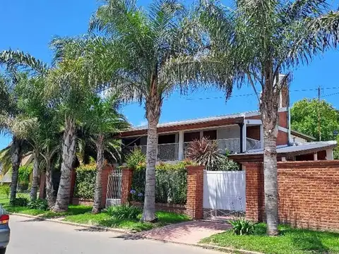 Casa de dos pisos - Sourigues