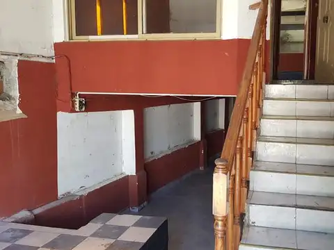 Local en Alquiler en Florida, $ 900.000