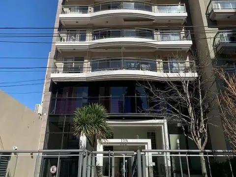 VENTA HERMOSO DEPARTAMENTO 3 AMBIENTES QUILMES CENTRO