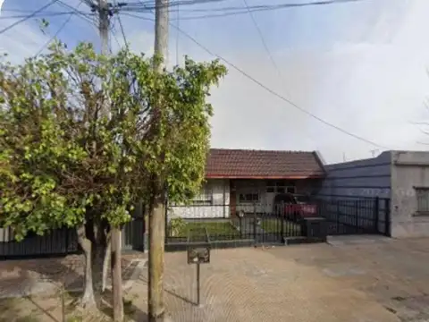 Casa en Venta en General Araoz De Lamadrid 3600, Barrio Caseros