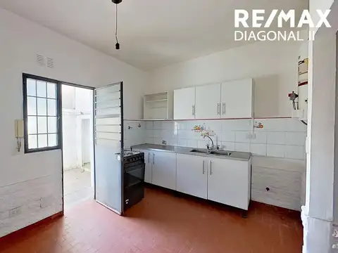Departamento en Venta en Bernal Oeste, USD 65.000