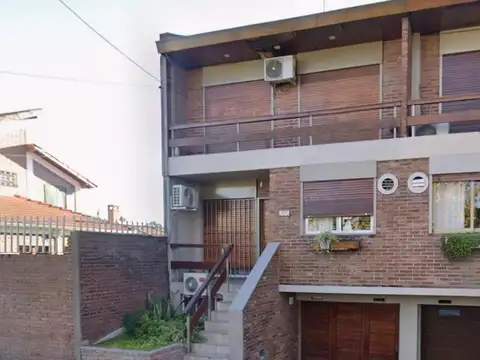 Duplex 5 ambientes en castelar norte