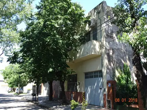 Galpón 650 m2 zona industrial - Munro