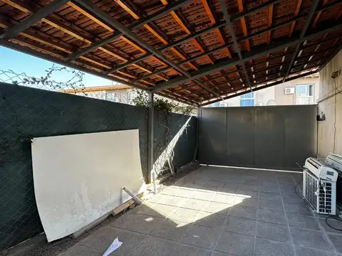 Depto Tipo Casa en Venta 15 años