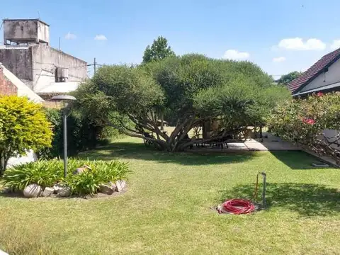 Casa en Venta en Castelar, USD 350.000