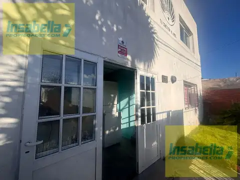 Depto Tipo Casa en Venta con 1 cocheras