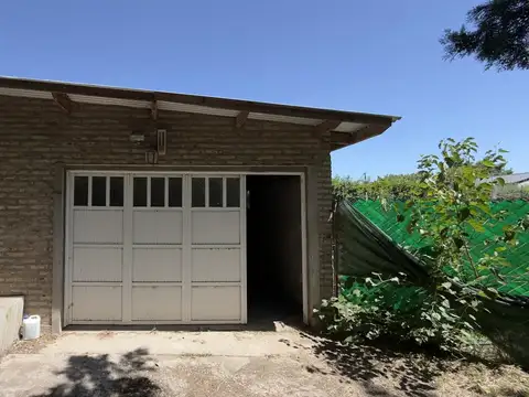 VENTA - Deposito a metros de Av. Illia - Funes