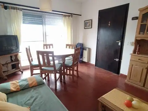Excelente 2 ambientes a pasos del mar 