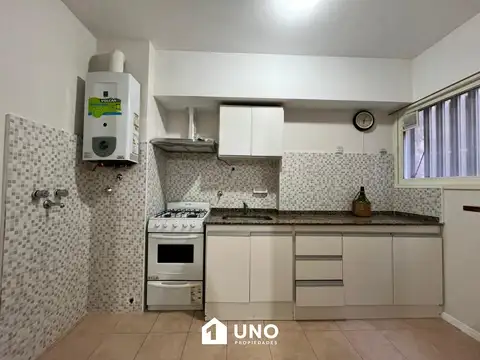 Maipu 1700, Piso 01