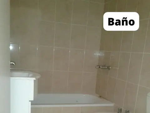 excelente monoambiente, balcón. luminoso, 6 años , único