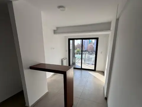 Departamento en Alquiler en Moron Sur, $ 360.000