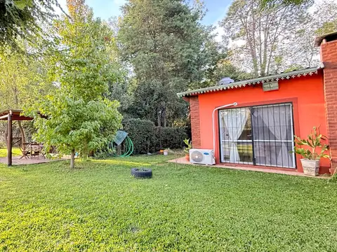 Casa en Venta con 1 cochera
