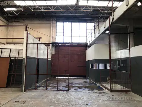 Galpon en Alquiler en Pompeya, $ 7.900.000