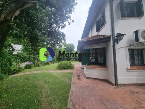 Casa 5 ambientes con 3 baños