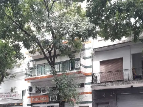 LINDO DEPARTAMENTO DE 2 AMBIENTES EN LA CALLE LA RIOJA AL 400, BALVANERA