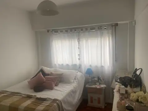 Departamento en Venta en Recoleta – 2 Ambientes con Balcón – Apto Crédito.