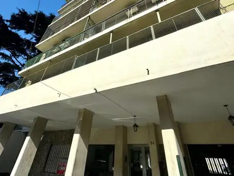 Castro Barros 34