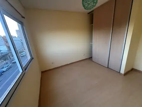 Departamento en Alquiler en Ciudad Jardín del Palomar, $ 550.000