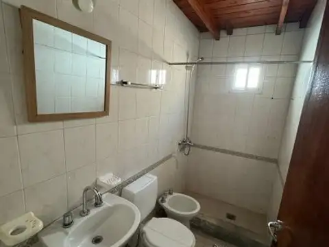 Casa en Alquiler en San Lorenzo, $ 700.000