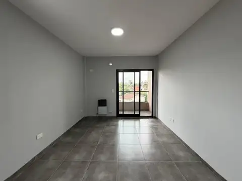 Departamento en Alquiler en Santos Lugares, $ 440.000