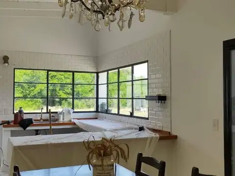 Casa 6 ambientes con 3 baños