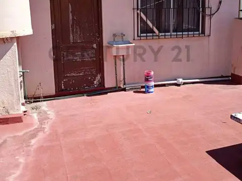 Alquiler Casa 3 Dormitorios Cochera José L. Suarez