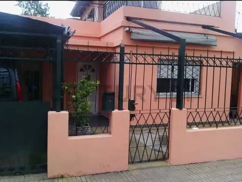 Alquiler Casa 3 Dormitorios Cochera José L. Suarez