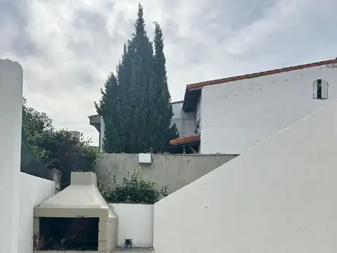 A.bouchard 2600, Piso p.b.
