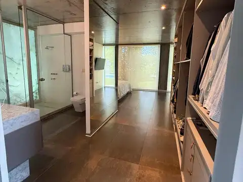 Casa en Venta en Funes, USD 1.850.000