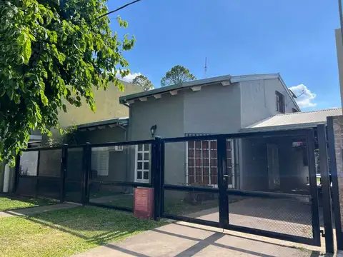VENTA/CASA 3DORM/APTA CREDITO/TODOS LOS SERVICIOS