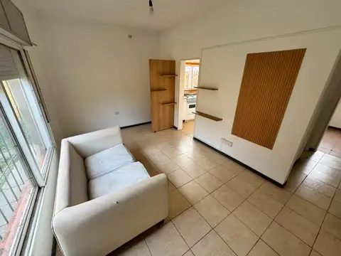 Depto Tipo Casa en Alquiler de 2 dormitorios