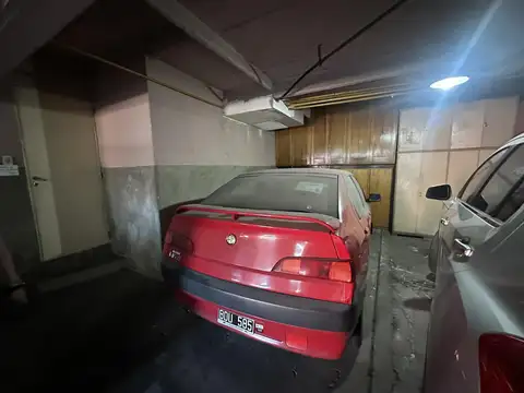 AV GRAL PAZ  al 10300