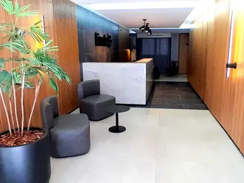 VENTA OFICINA EN BELGRANO A ESTRENAR CON BALCÓN