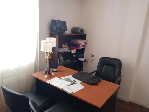 Oficina en Alquiler al Oeste