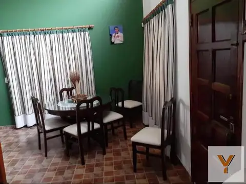 Casa en venta - 3 Dormitorios 2 Baños - Costa del Este