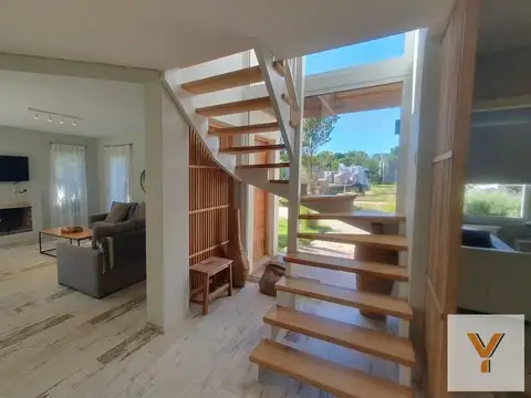 Casa en Venta al Oeste