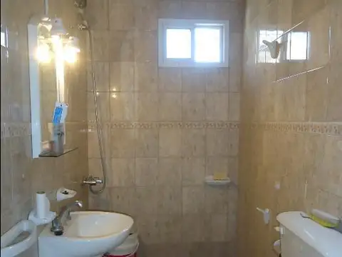 Depto Tipo Casa 2 ambientes con 1 baño